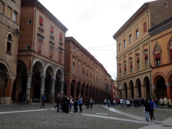 Bologne-Via S.Stefano-1